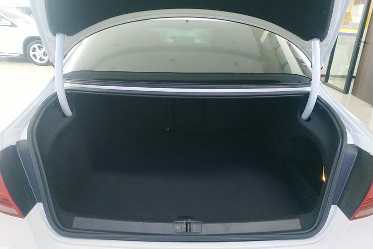 Used Volkswagen FAW-Volkswagen CC 2018 1.8TSI Luxury Model Trunk
