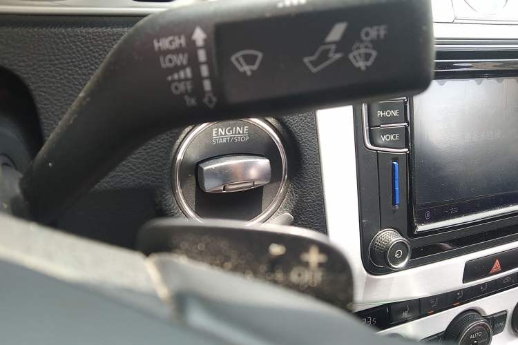 Used Volkswagen FAW-Volkswagen CC 2018 1.8TSI Luxury Model Vehicle Key