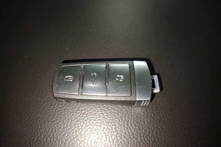 Used Volkswagen FAW-Volkswagen CC 2018 1.8TSI Prestige Model Vehicle Key
