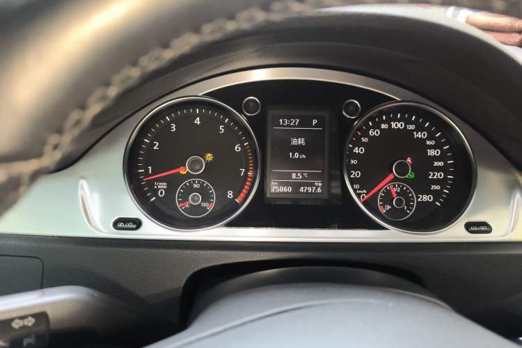 Used Volkswagen FAW-Volkswagen CC 2018 1.8TSI Prestige Model Instrument Cluster