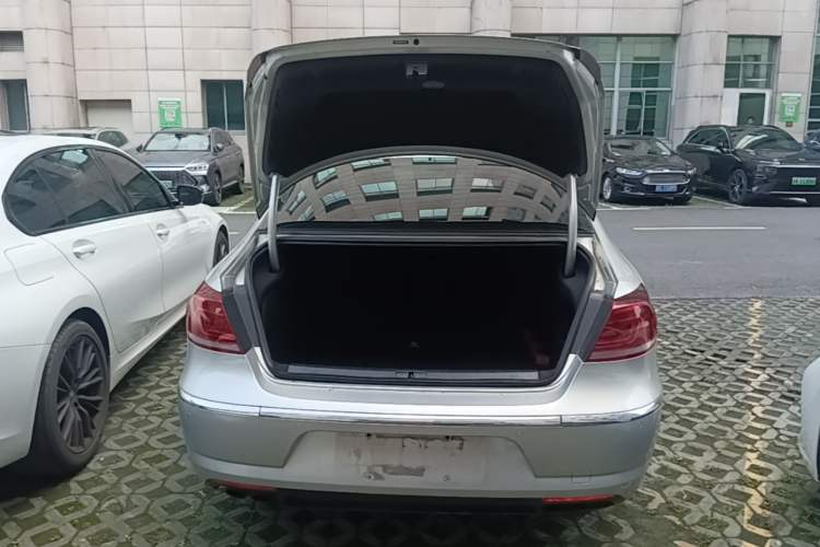 Used Volkswagen FAW-Volkswagen CC 2018 1.8TSI Luxury Model Trunk