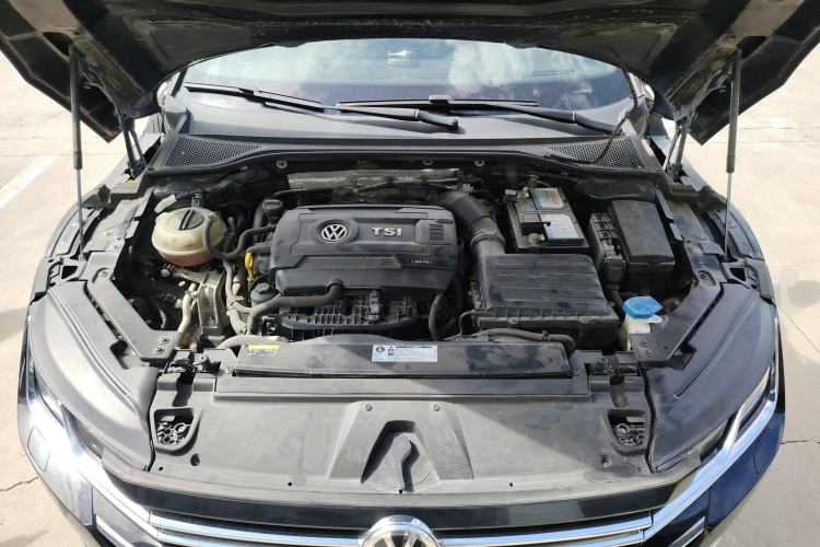 Used Volkswagen FAW-Volkswagen CC 2019 380TSI Glamour Edition China V Standard Engine Bay