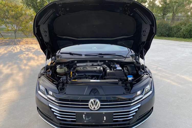 Used Volkswagen FAW-Volkswagen CC 2019 380TSI Glamour Edition China V Standard Engine Bay