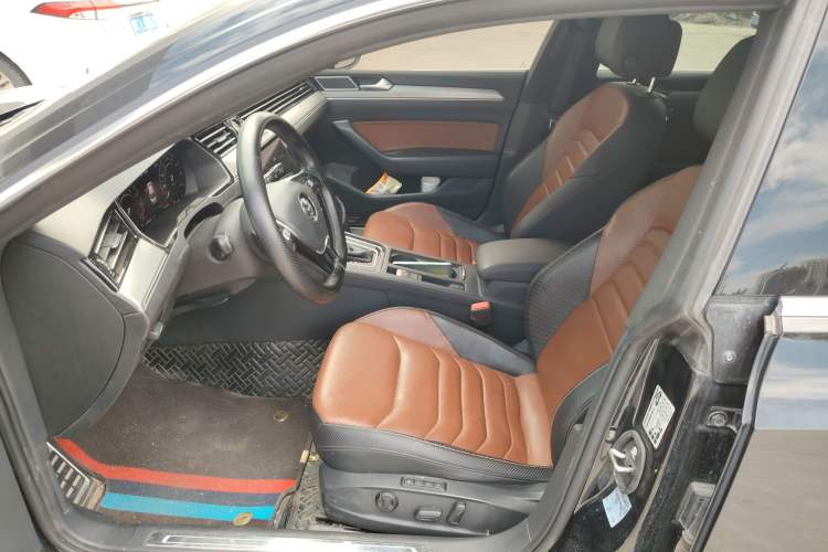 Used Volkswagen FAW-Volkswagen CC 2019 380TSI Glamour Edition China V Standard Left Front Seat