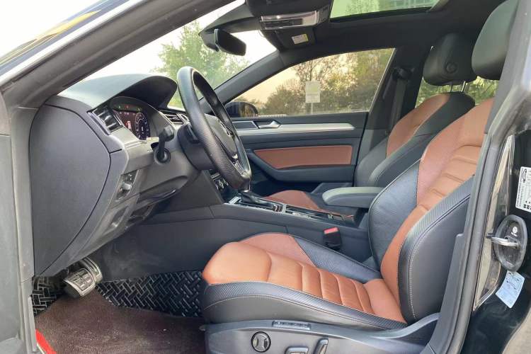 Used Volkswagen FAW-Volkswagen CC 2019 380TSI Glamour Edition China V Standard Left Front Seat