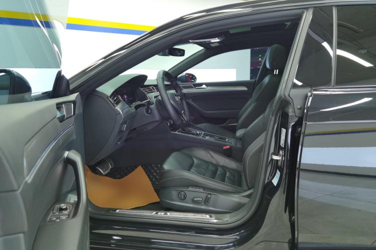 Used Volkswagen FAW-Volkswagen CC 2019 380TSI Glamour Edition China VI Standard Left Front Seat