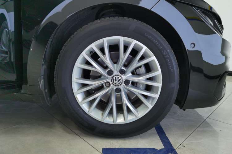 Used Volkswagen FAW-Volkswagen CC 2019 380TSI Glamour Edition China VI Standard Right Rear Wheel Hub