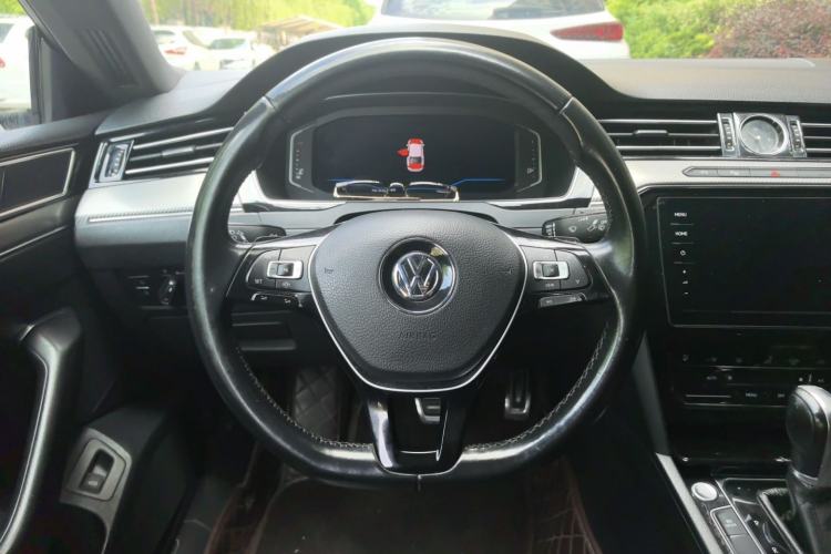 Used Volkswagen FAW-Volkswagen CC 2019 330TSI Glamour Edition China VI Steering Wheel
