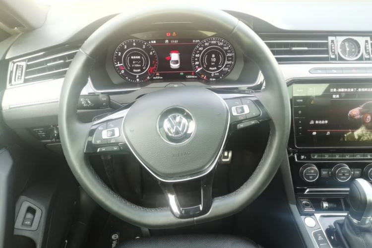 Used Volkswagen FAW-Volkswagen CC 2019 380TSI Glamour Edition China VI Standard Steering Wheel