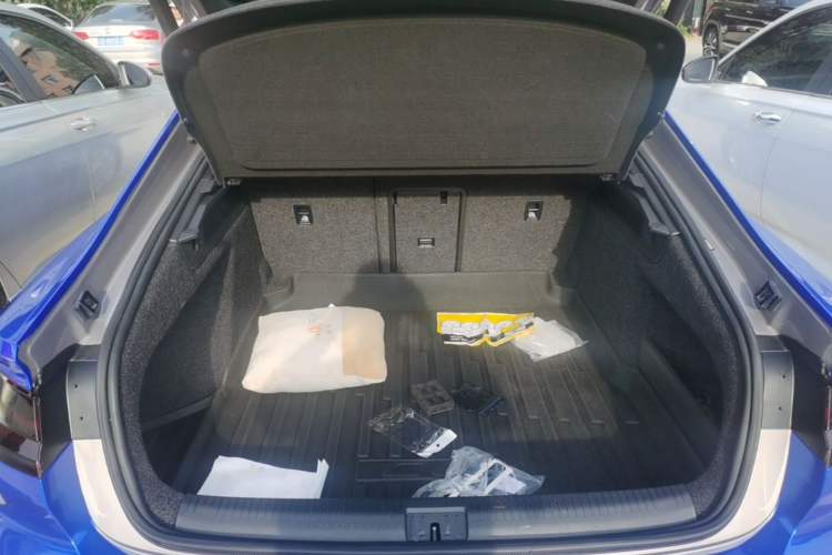 Used Volkswagen FAW-Volkswagen CC 2019 380TSI Glamour Edition China VI Standard Trunk