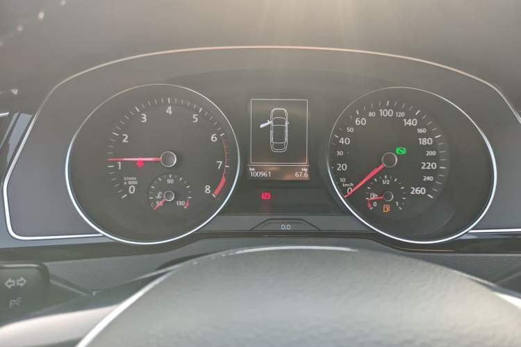 Used Volkswagen FAW-Volkswagen CC 2019 330TSI Huayan Edition China VI Instrument Cluster