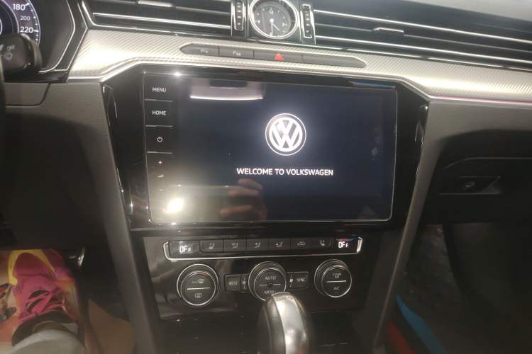 Used Volkswagen FAW-Volkswagen CC 2019 380TSI Glamour Edition China V Standard Audio And AC Panel