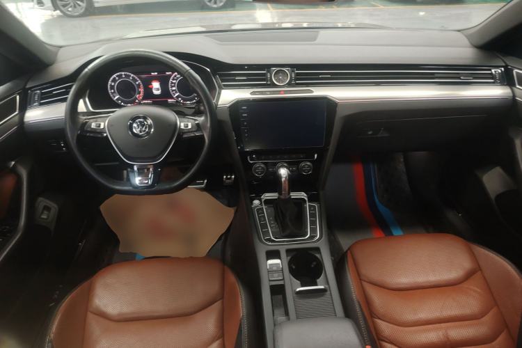 Used Volkswagen FAW-Volkswagen CC 2019 380TSI Glamour Edition China V Standard Center Console