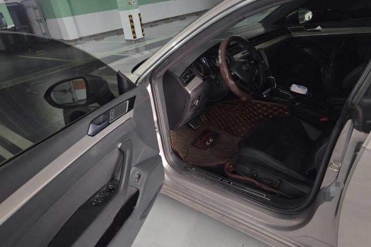 Used Volkswagen FAW-Volkswagen CC 2019 330TSI Huayan Edition China VI Driver Seat