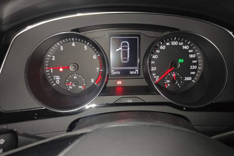 Used Volkswagen FAW-Volkswagen CC 2019 330TSI Huayan Edition China VI Instrument Cluster