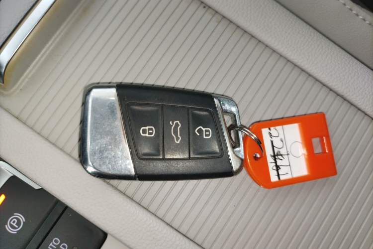 Used Volkswagen FAW-Volkswagen CC 2019 330TSI Huayan Edition China V Standard Interior 1