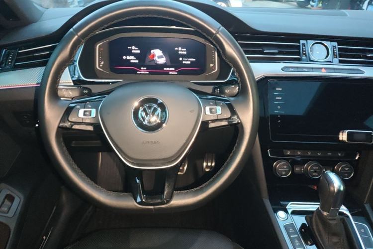 Used Volkswagen FAW-Volkswagen CC 2019 330TSI Glamour Edition China VI Steering Wheel