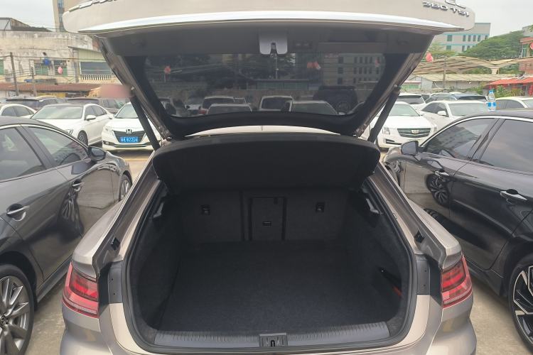 Used Volkswagen FAW-Volkswagen CC 2019 380TSI Yeyan Edition China V Standard Trunk