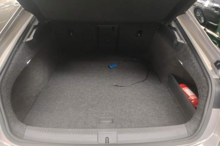 Used Volkswagen FAW-Volkswagen CC 2019 380TSI Glamour Edition China V Standard Trunk