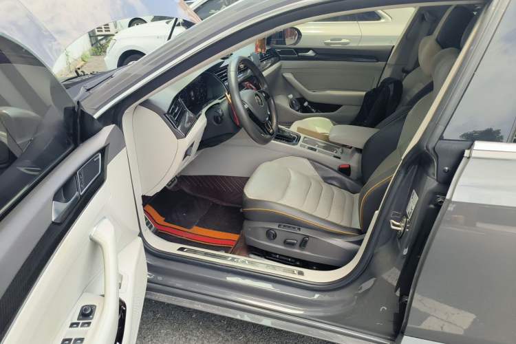 Used Volkswagen FAW-Volkswagen CC 2019 380TSI Yeyan Edition China VI Standard Driver Seat