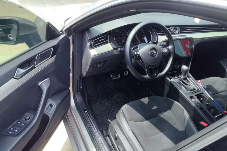 Used Volkswagen FAW-Volkswagen CC 2019 330TSI Huayan Edition China VI Driver Seat