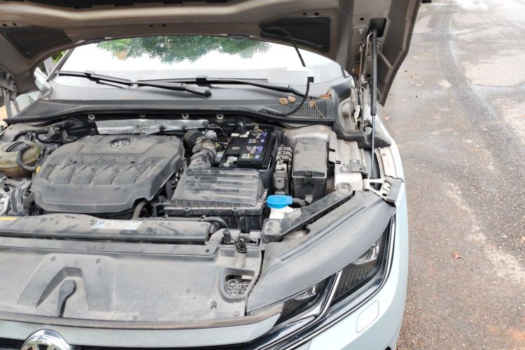 Used Volkswagen FAW-Volkswagen CC 2019 330TSI Glamour Edition China V Standard Engine Bay Left