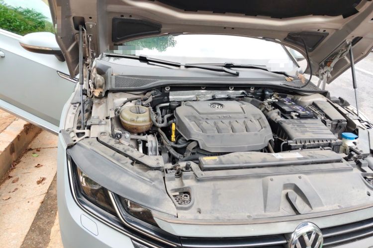 Used Volkswagen FAW-Volkswagen CC 2019 330TSI Glamour Edition China V Standard Engine Bay Right