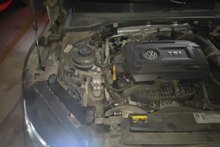 Used Volkswagen FAW-Volkswagen CC 2019 380TSI Glamour Edition China V Standard Engine Bay Right