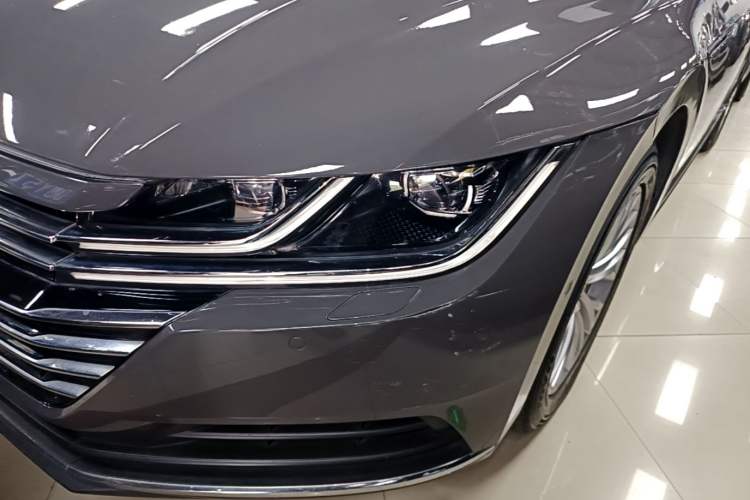 Used Volkswagen FAW-Volkswagen CC 2019 380TSI Glamour Edition China VI Standard Left Front Headlight