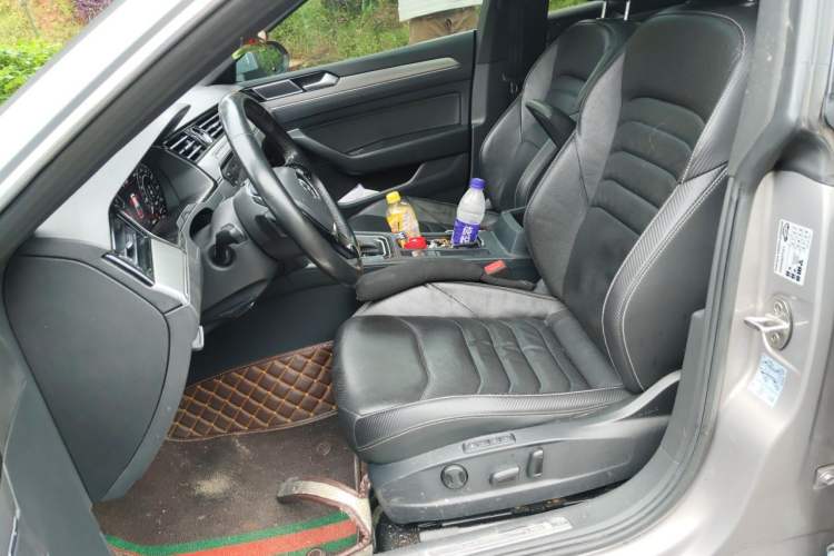 Used Volkswagen FAW-Volkswagen CC 2019 330TSI Glamour Edition China V Standard Left Front Seat