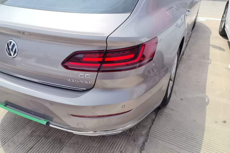 Used Volkswagen FAW-Volkswagen CC 2019 330TSI Huayan Edition China VI Right Rear Taillight