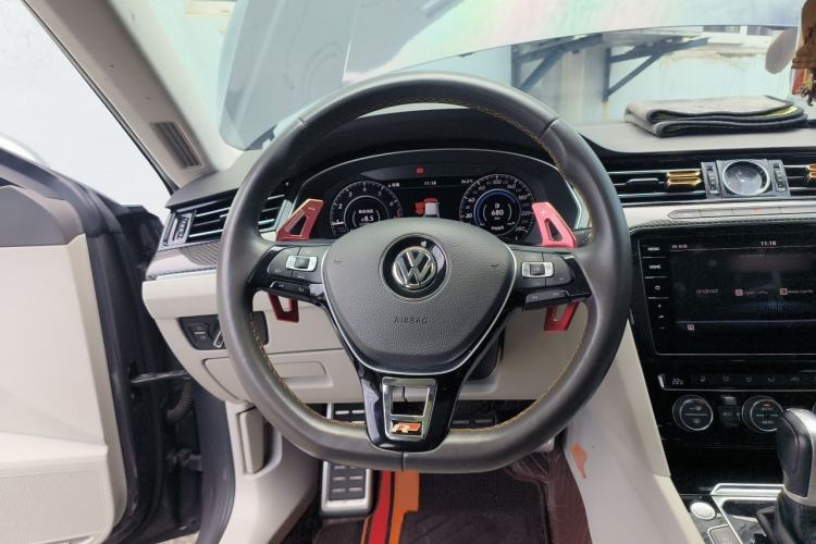 Used Volkswagen FAW-Volkswagen CC 2019 380TSI Yeyan Edition China VI Standard Steering Wheel