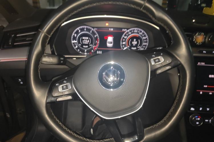 Used Volkswagen FAW-Volkswagen CC 2019 380TSI Glamour Edition China V Standard Steering Wheel