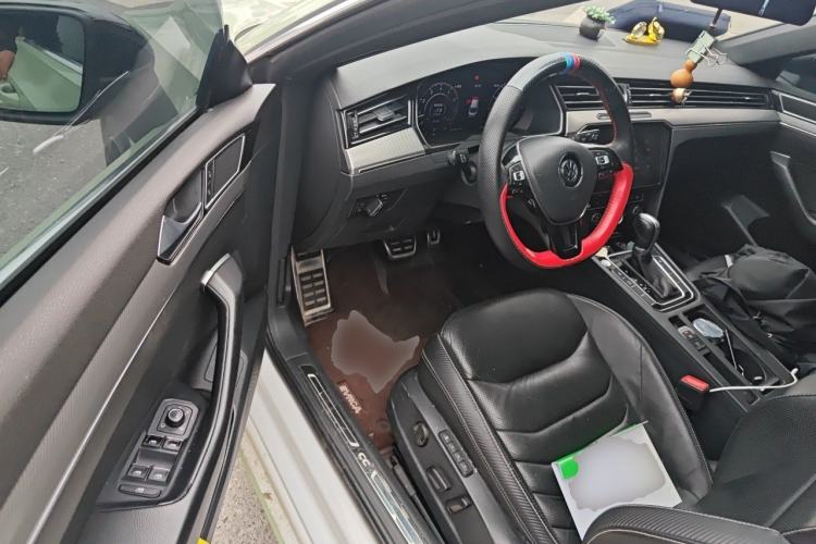 Used Volkswagen FAW-Volkswagen CC 2019 380TSI Glamour Edition China V Standard Driver Seat