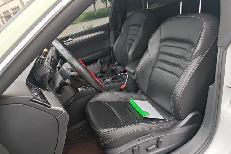Used Volkswagen FAW-Volkswagen CC 2019 380TSI Glamour Edition China V Standard Left Front Seat