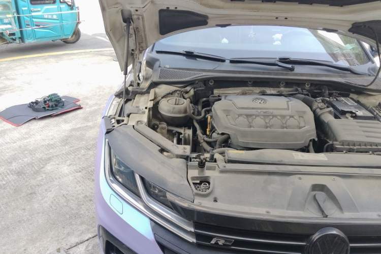 Used Volkswagen FAW-Volkswagen CC 2019 330TSI Glamour Edition China V Standard Engine Bay Right