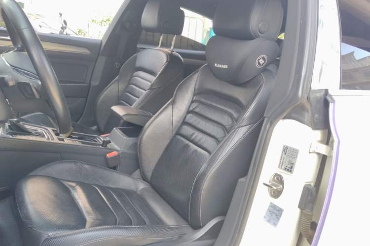 Used Volkswagen FAW-Volkswagen CC 2019 330TSI Glamour Edition China V Standard Left Front Seat
