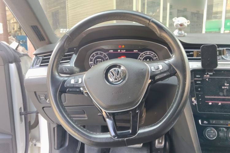 Used Volkswagen FAW-Volkswagen CC 2019 330TSI Glamour Edition China V Standard Steering Wheel