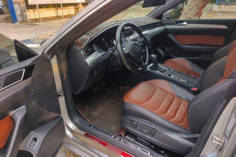 Used Volkswagen FAW-Volkswagen CC 2019 330TSI Glamour Edition China VI Driver Seat