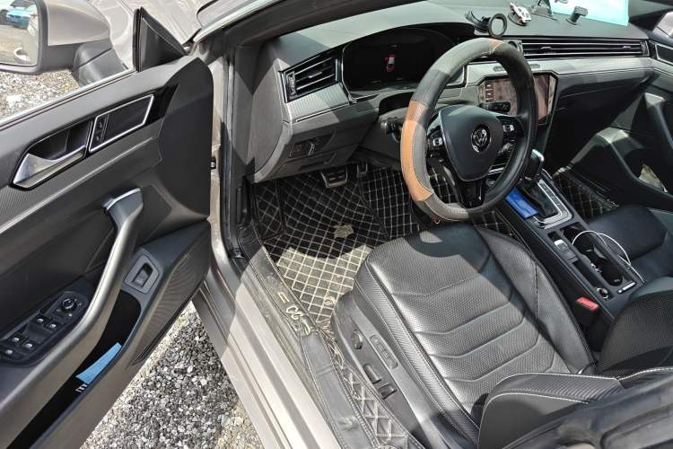 Used Volkswagen FAW-Volkswagen CC 2019 330TSI Glamour Edition China VI Driver Seat