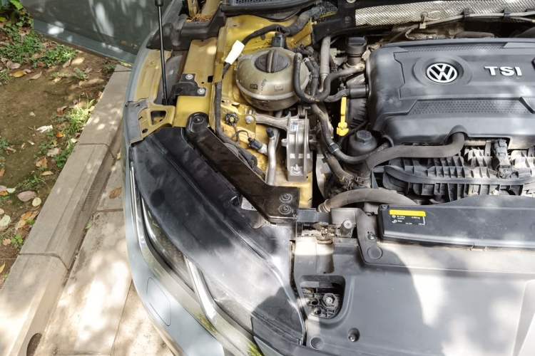 Used Volkswagen FAW-Volkswagen CC 2019 380TSI Yeyan Edition China V Standard Engine Bay Right