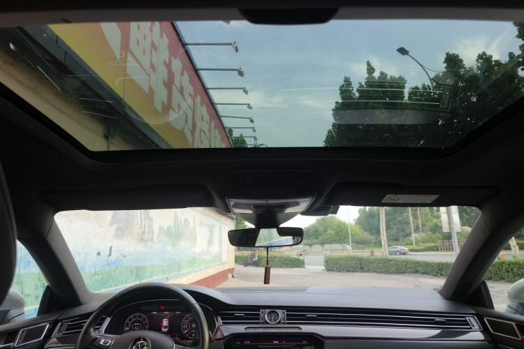 Used Volkswagen FAW-Volkswagen CC 2019 330TSI Glamour Edition China V Standard Headliner
