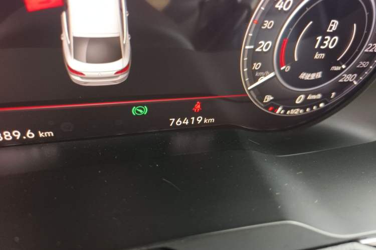 Used Volkswagen FAW-Volkswagen CC 2019 330TSI Glamour Edition China V Standard Odometer Close Up