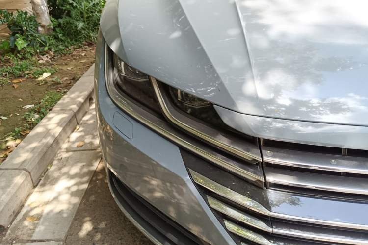 Used Volkswagen FAW-Volkswagen CC 2019 380TSI Yeyan Edition China V Standard Right Front Headlight
