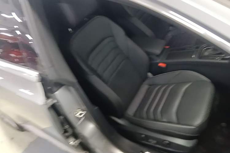 Used Volkswagen FAW-Volkswagen CC 2019 380TSI Glamour Edition China V Standard Right Front Seat