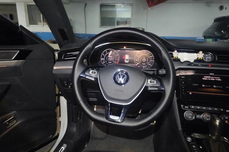 Used Volkswagen FAW-Volkswagen CC 2019 380TSI Glamour Edition China V Standard Steering Wheel