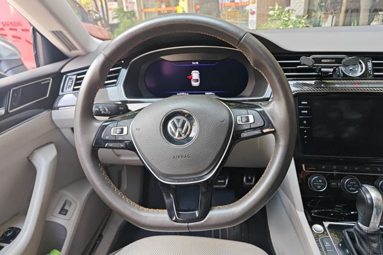 Used Volkswagen FAW-Volkswagen CC 2019 380TSI Yeyan Edition China V Standard Steering Wheel
