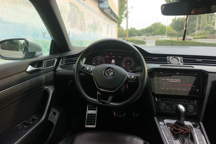 Used Volkswagen FAW-Volkswagen CC 2019 330TSI Glamour Edition China V Standard Steering Wheel
