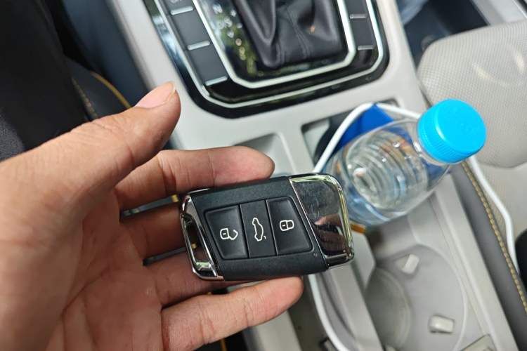 Used Volkswagen FAW-Volkswagen CC 2019 380TSI Yeyan Edition China V Standard Vehicle Key