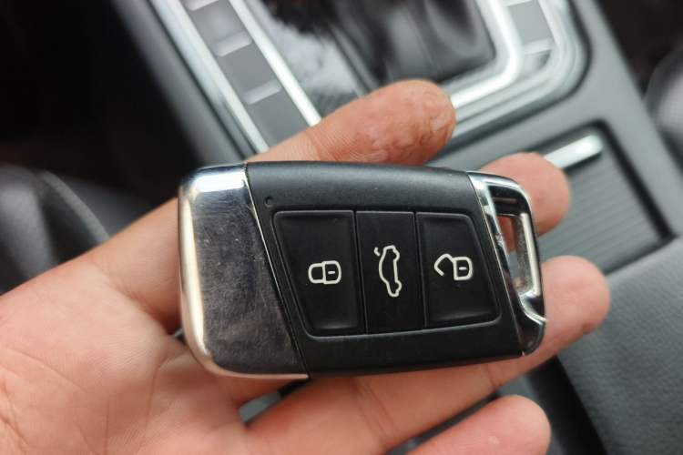 Used Volkswagen FAW-Volkswagen CC 2019 330TSI Glamour Edition China V Standard Vehicle Key
